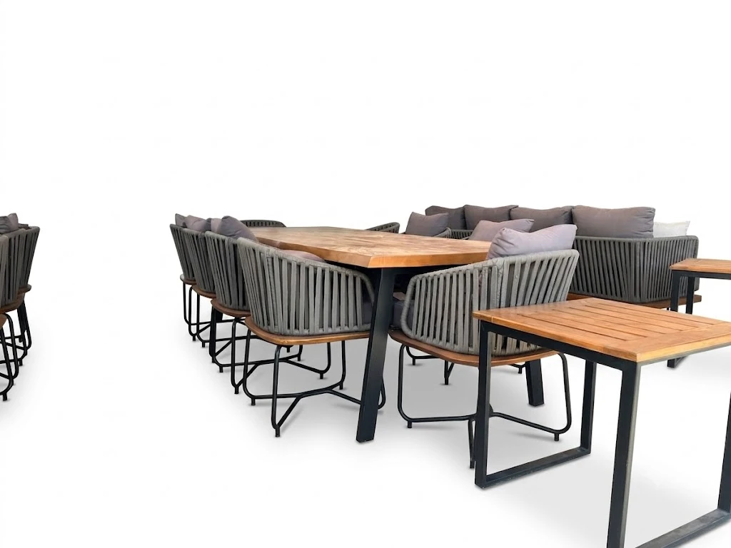 طقم سفرة خارجي إيزولا بيلا مودرن - Isola Bella Dining Set طقم سفرة خارجي إيزولا بيلا مودرن - Isola Bella Dining Set