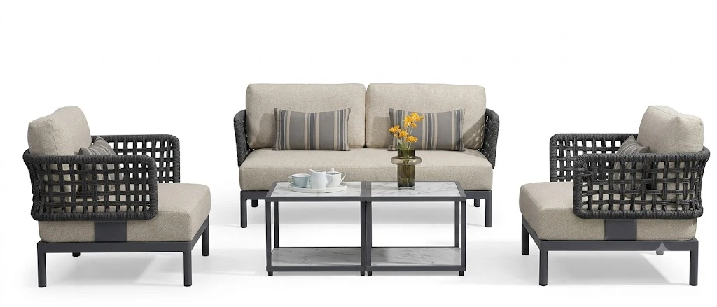 "Seashell Luxury Outdoor Seating Set - طقم جلسة خارجية فاخرة