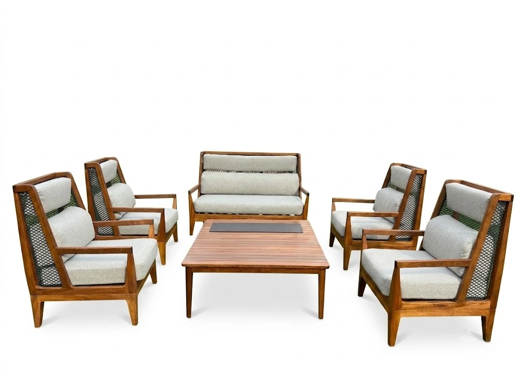 "Urban Outdoor Set" طقم حدائق خارجي فاخر – خشب تيك ومعدن